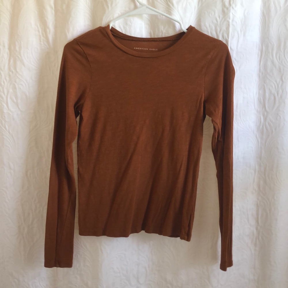American Eagle Long Sleeve T-Shirt
